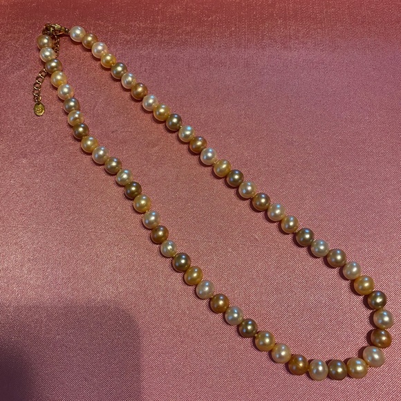 NWOT MULTICOLOR FRESHWATER PEARL NECKLACE - Picture 3 of 4